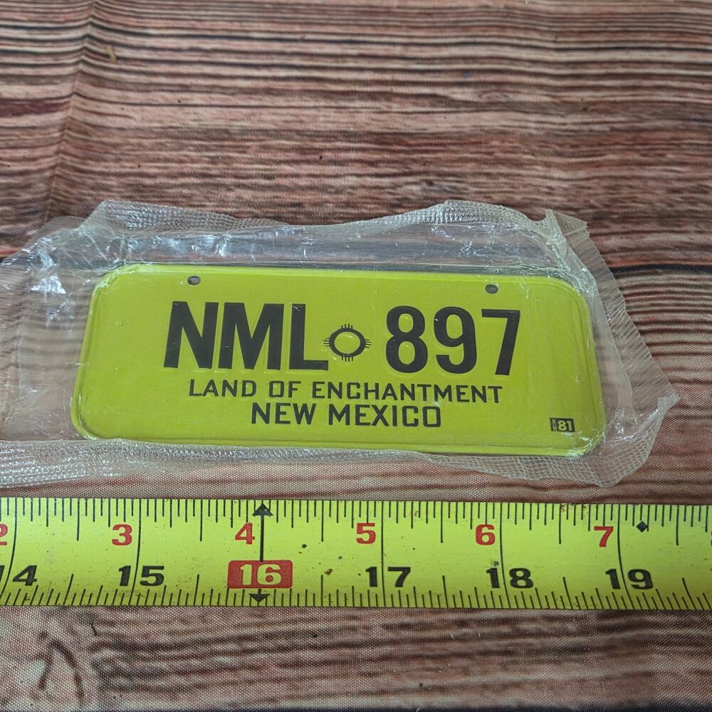 Vintage 1980s steel mini license plate New Mexico sealed
